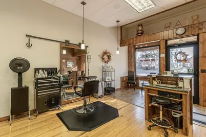 25 S Park Avenue, Le Center, MN 56057 - Photo 5