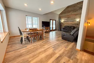 21286 345th St, Erhard, MN 56534 - Photo 3