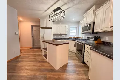 21286 345th Street, Erhard, MN 56534 - Photo 9