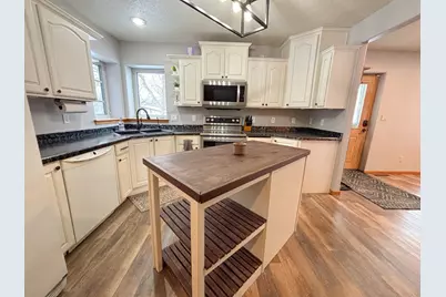 21286 345th Street, Erhard, MN 56534 - Photo 7