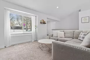 3255 Indiana Ave N, Robbinsdale, MN 55422 - Photo 5