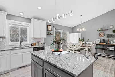 3255 Indiana Avenue N, Robbinsdale, MN 55422 - Photo 11