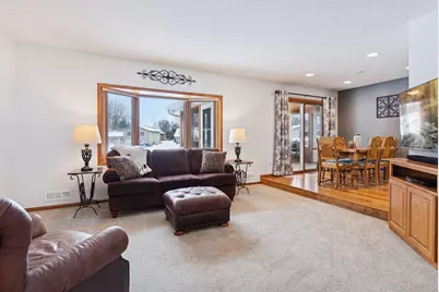 7411 Isleton Avenue S, Cottage Grove, MN 55016 - Photo 5