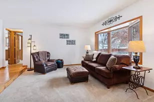 7411 Isleton Ave S, Cottage Grove, MN 55016 - Photo 9