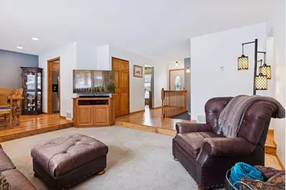 7411 Isleton Avenue S, Cottage Grove, MN 55016 - Photo 7