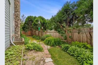 4584 Lake Court, White Bear Lake, MN 55110 - Photo 5