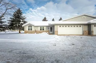 723 Amanda Ln, Alexandria, MN 56308 - Photo 1