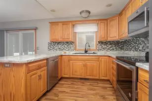 723 Amanda Ln, Alexandria, MN 56308 - Photo 13