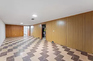 4832 Maryland Ave N, Crystal, MN 55428 - Photo 25