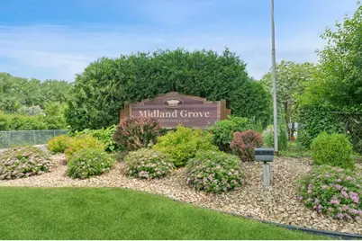2240 Midland Grove Road #201, Roseville, MN 55113 - Photo 31