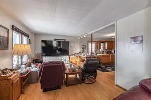 510 N 1st St, La Crescent, MN 55947 - Photo 7