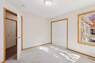 2137 Albemarle Ct N, Roseville, MN 55113 - Photo 25