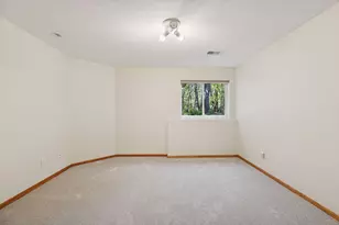 2137 Albemarle Ct N, Roseville, MN 55113 - Photo 35