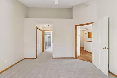 2137 Albemarle Court N, Roseville, MN 55113 - Photo 19