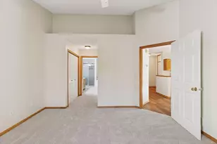 2137 Albemarle Ct N, Roseville, MN 55113 - Photo 19