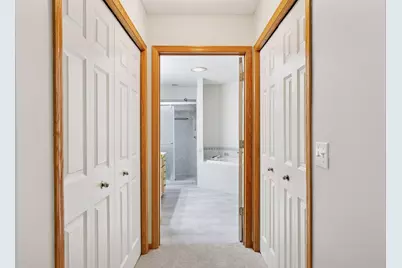 2137 Albemarle Court N, Roseville, MN 55113 - Photo 21