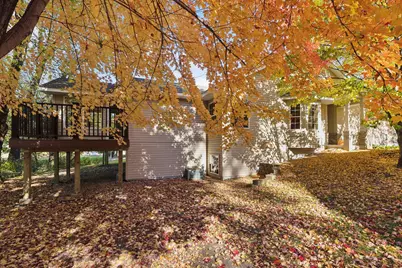 2137 Albemarle Court N, Roseville, MN 55113 - Photo 47