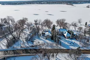 4435 N Shore Dr, Orono, MN 55364 - Photo 15