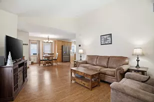 38282 Explorer Cir, North Branch, MN 55056 - Photo 7