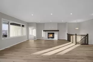 1834 Archer St, Shakopee, MN 55379 - Photo 11