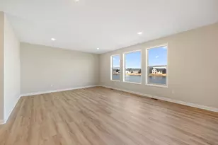 17961 Hidden Creek Trl, Lakeville, MN 55044 - Photo 5