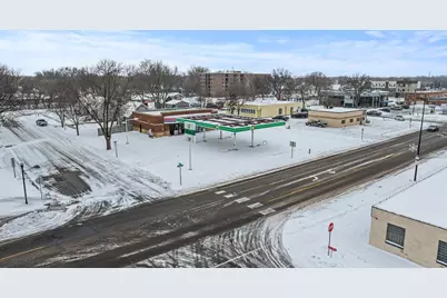 304 E College Drive, Marshall, MN 56258 - Photo 1