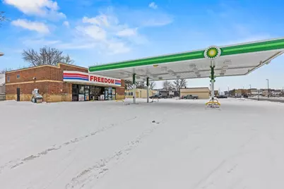 304 E College Drive, Marshall, MN 56258 - Photo 37