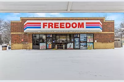 304 E College Drive, Marshall, MN 56258 - Photo 3