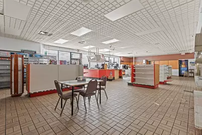 304 E College Drive, Marshall, MN 56258 - Photo 5