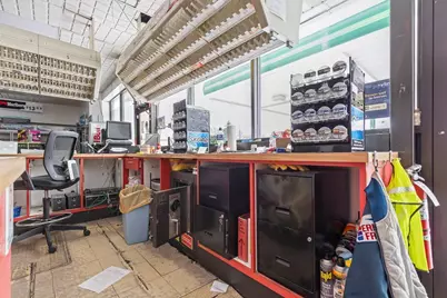 304 E College Drive, Marshall, MN 56258 - Photo 21