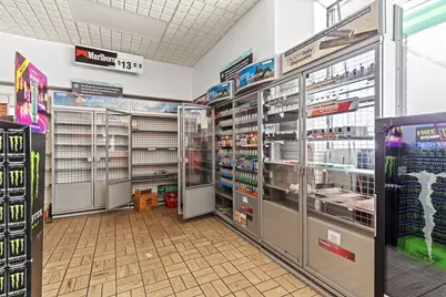 304 E College Drive, Marshall, MN 56258 - Photo 31