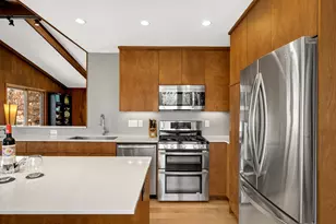 5816 Hansen Rd, Edina, MN 55436 - Photo 17