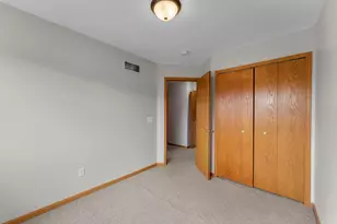 14720 Excelsior Ln, Apple Valley, MN 55124 - Photo 29