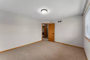 14720 Excelsior Ln, Apple Valley, MN 55124 - Photo 31