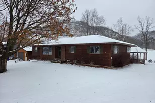 306 S Burr Oak St, Rushford, MN 55971 - Photo 3