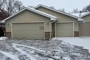 74 Cree Point Dr, Mankato, MN 56001 - Photo 1