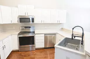 20060 Heritage Dr, Lakeville, MN 55044 - Photo 3