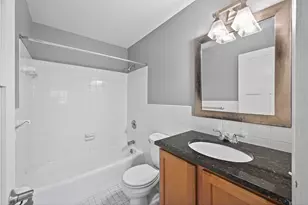 821 Douglas Ave, Minneapolis, MN 55403 - Photo 17