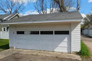 214 S 5th St, Montevideo, MN 56265 - Photo 49