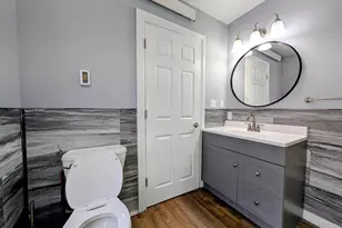 214 S 5th St, Montevideo, MN 56265 - Photo 21