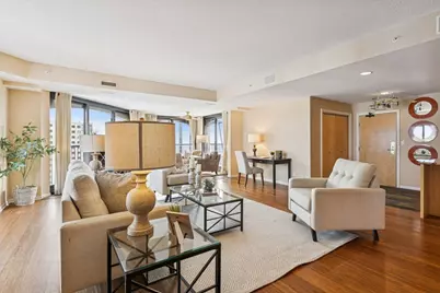 1235 Yale Place #1706, Minneapolis, MN 55403 - Photo 9