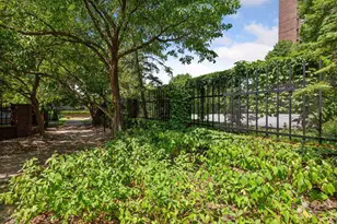 1235 Yale Pl, Minneapolis, MN 55403 - Photo 91