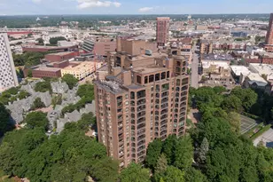 1235 Yale Pl, Minneapolis, MN 55403 - Photo 69