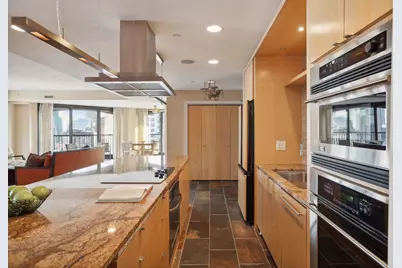 1235 Yale Place #1706, Minneapolis, MN 55403 - Photo 17