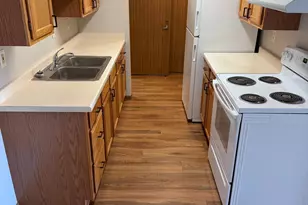 611 Main St S, Renville, MN 56284 - Photo 3