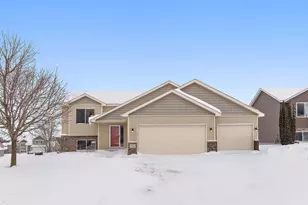 1201 Olivia St SE, New Prague, MN 56071 - Photo 5