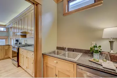 1783 Irving Avenue S, Minneapolis, MN 55403 - Photo 15