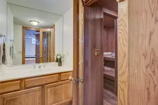 1783 Irving Ave S, Minneapolis, MN 55403 - Photo 39