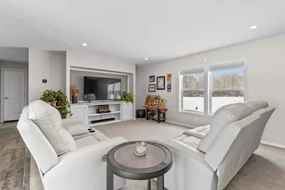 5758 83rd Avenue SW, Poplar Twp, MN 56481 - Photo 7