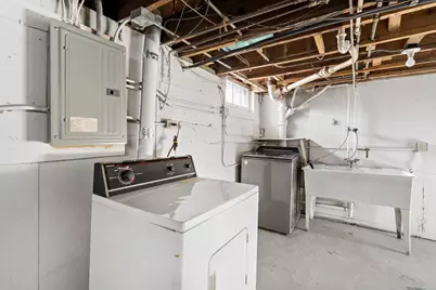 2032 Ames Avenue, Saint Paul, MN 55119 - Photo 15